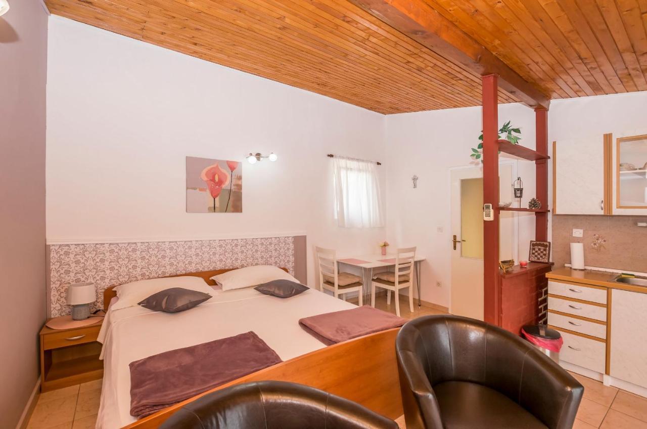 Apartment Zinka Vodice Exterior foto